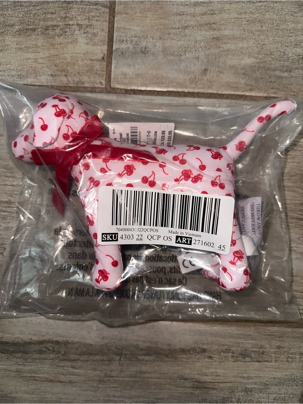 Plush Cherry-Print Dog Toy with Red Ribbon 🍒🐶 - Picture 2 of 2